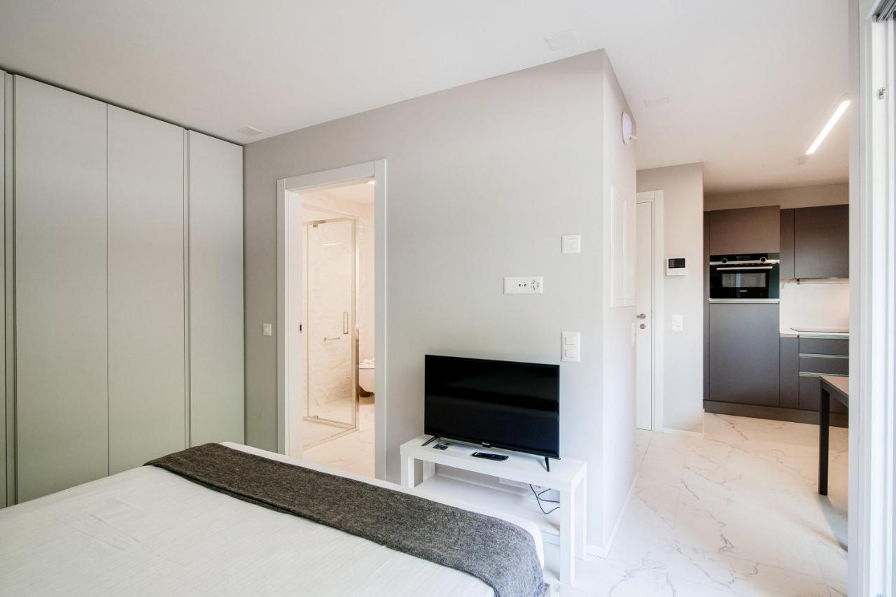 Grey Studio 9 - Locarno Centro Esterno foto